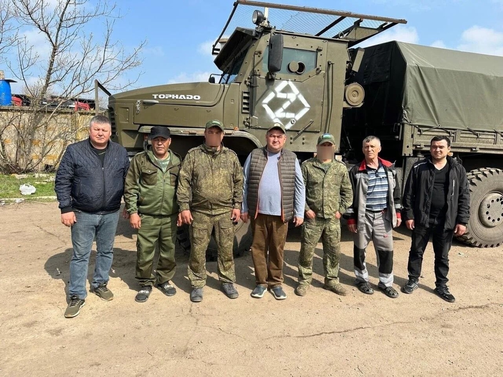 Күгәрсендәр фронтҡа ярҙам  итә