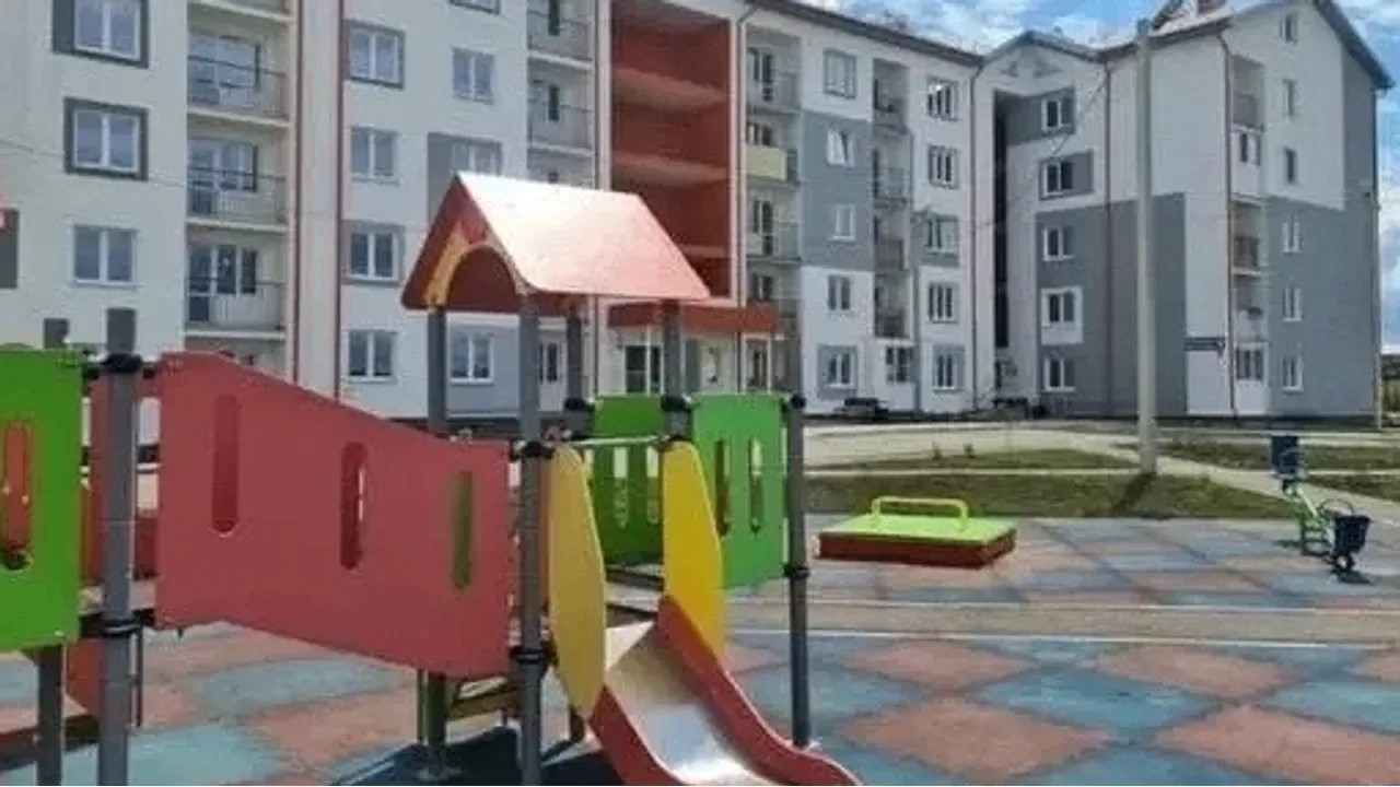 "Тормош өсөн инфраструктура" милли проекты  буйынса авария хәлендәге йорттарҙа йәшәүселәр күсерелә