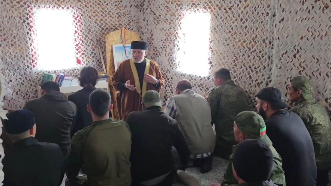 Башҡортостан яугирҙары махсус хәрби операция биләмәһендә Ҡорбан байрамына йыйылды