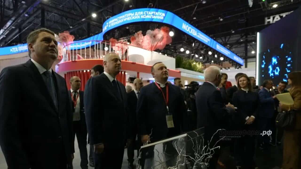 Башҡортостан стенды менән Абхазия  президенты  танышты