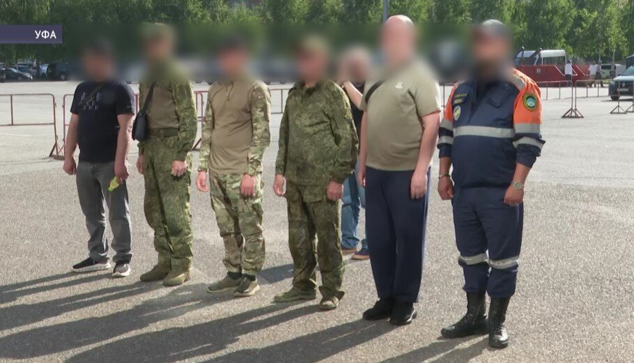 Из Уфы в зону СВО после отпуска проводили очередную группу военнослужащих
