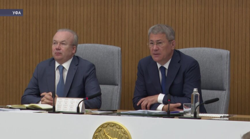 Туризм и ремонт дорог: основные темы оперативки с Радием Хабировым