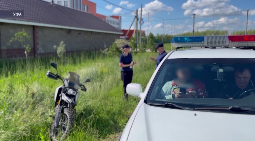 В Уфе за сутки задержали семь подростков за рулём питбайков