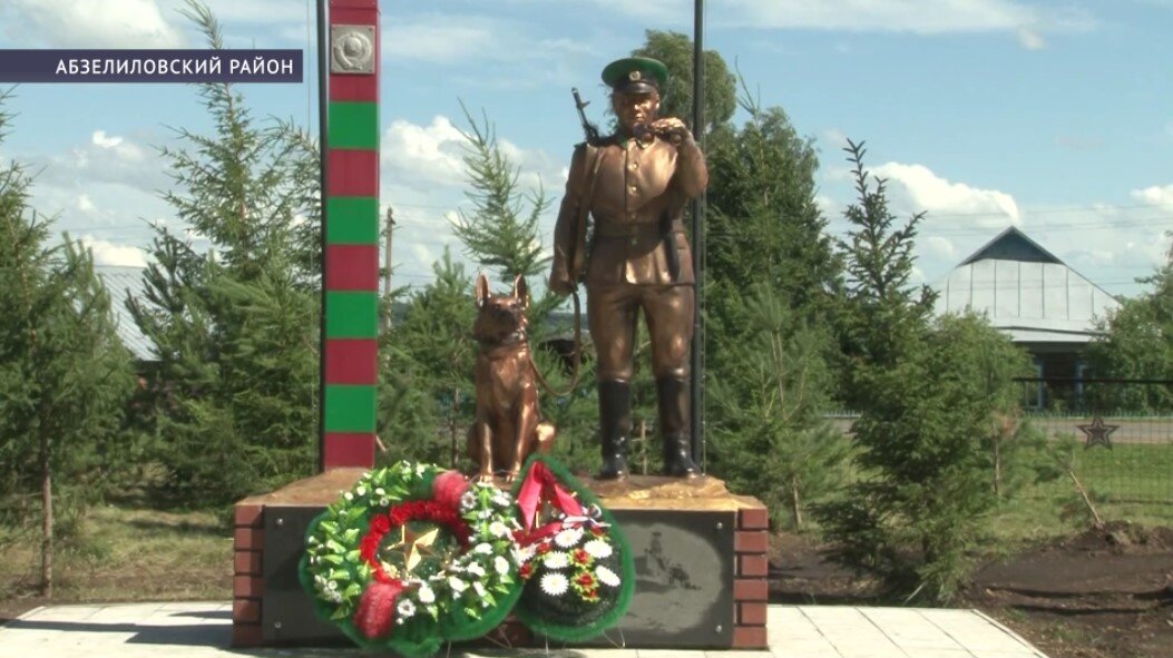В селе Аскарово открылась Аллея Славы