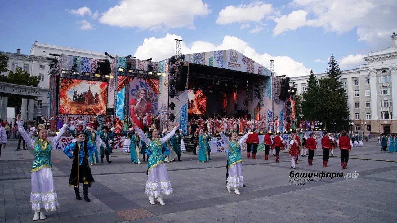 Башҡортостан башлығы халыҡты Балалар фестиваленә саҡырҙы