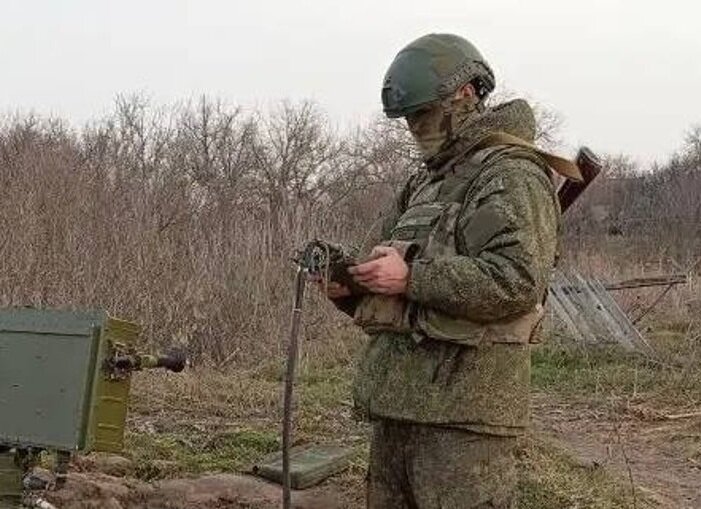 "Спецконтракт на год": Эксперт рассказал об особенностях службы в войсках беспилотных систем