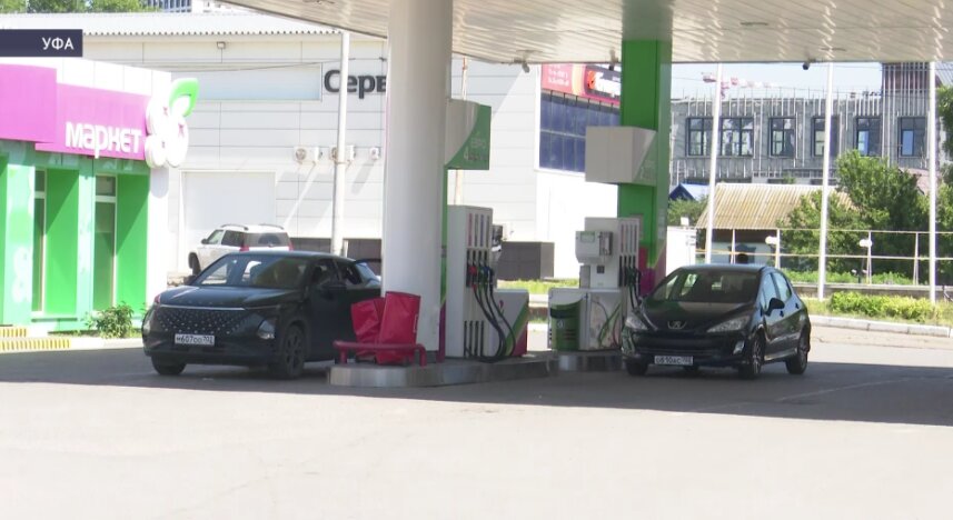 Очереди на АЗС и отпуск бензина в канистры: ситуация с топливом в Башкирии