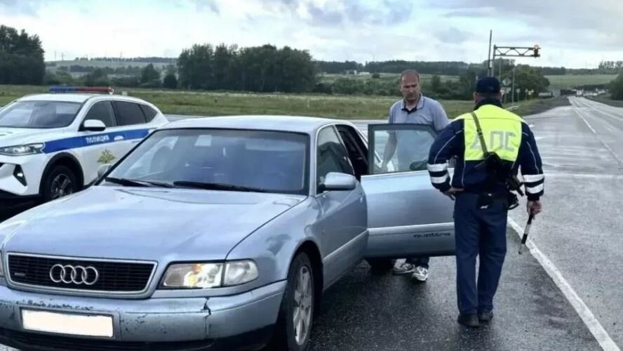 Жителей Башкирии предупредили о массовых проверках авто