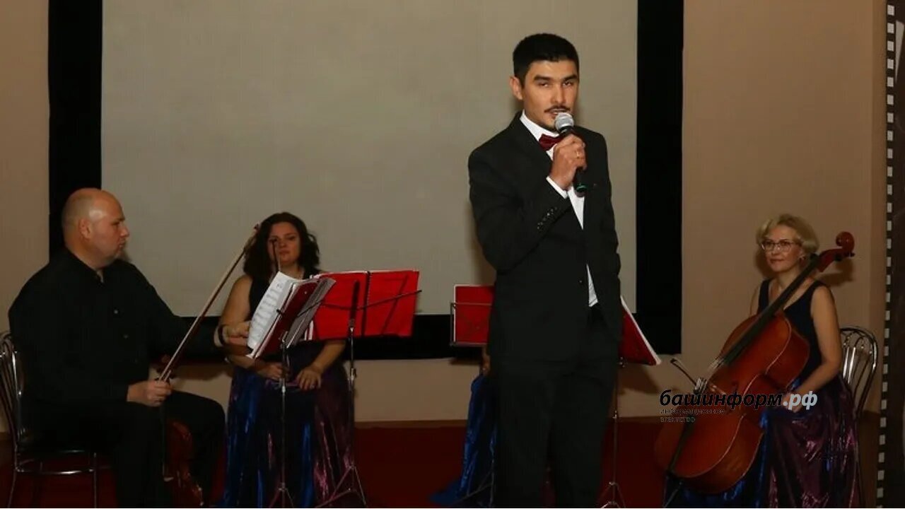 Режиссер Айнур Асҡаров Башҡортостанда көйлө юл һыҙаттары булдырырға тәҡдим итә