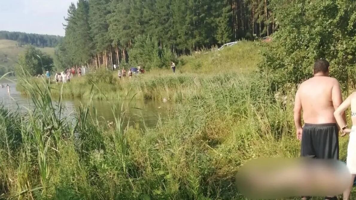 В Башкирии из воды вытащили 69-летнего мужчину