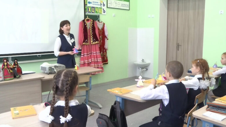 Рәсәйҙә мәктәп уҡытыусыларына социаль гарантиялар киңәйтелә