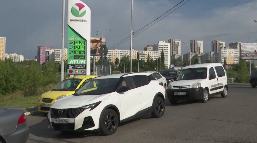 Из Уфы в Стерлитамак направили дополнительные бензовозы