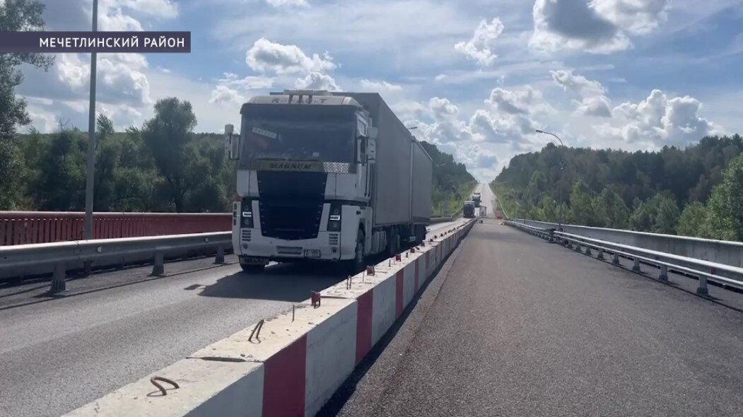 В Башкирии наполовину завершён ремонт моста через реку Ай